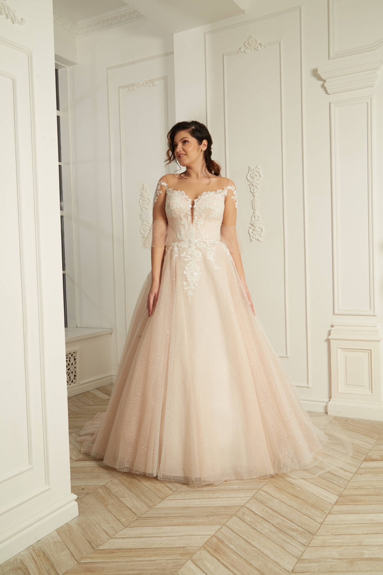 Antonia / Антония view 1