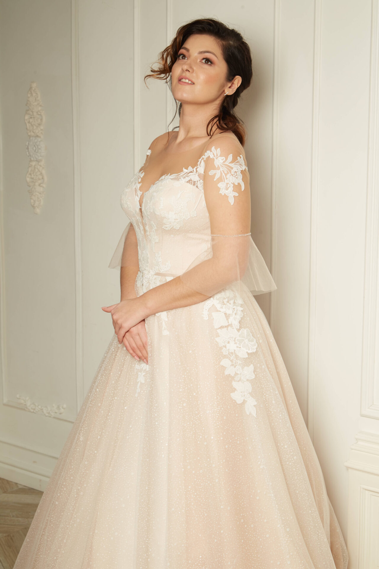 Antonia / Антония view 3